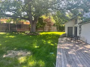 Spacious Home Close to Everything - Image 2