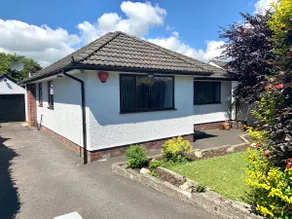 3 bedroom bungalow - Image 5