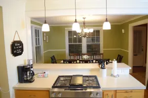 Gather in historic home - sleeps 8. A/C & EV - Image 4