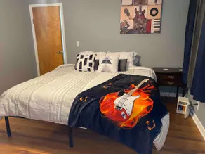 FamilyRetreat*HotTub*KingBed*GameRoom IndoorOasis* - Image 2
