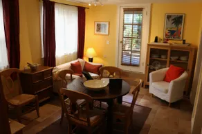 Stylish 2 BR, 2 Bath, Private Back Yard Apartment - Image 3