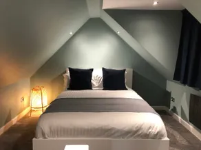 Rosebud Barn (Newly Refurbished) King Bed - Image 3