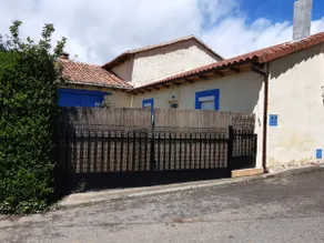 Country house with garden and barbecue near León - Image 2