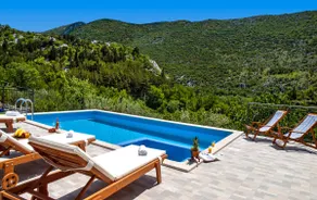 Cozy house Duje with heated pool and jacuzzi - Image 2