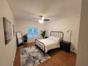 Beautiful home in a quiet north Austin suburb! - Image 4