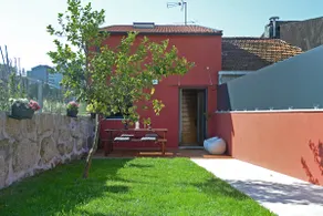 Peach Hostel & Suites - Image 3