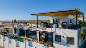 Casa 3 Amigos - Arch and Ocean View Luxury Villa - Image 2