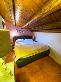 Casa Flor wooden house in the center - Image 3