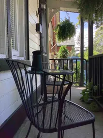 Quiet Luxury,Downtown. Self-Contained Guest Suite. - Image 3