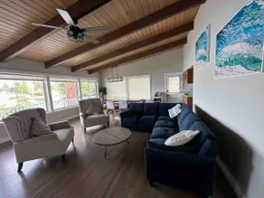 Lakefront Bliss- Cozy up, Kayak, Swim and Enjoy - Image 3