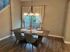 Beautiful Modern Spacious 3Bedroom House - Image 3
