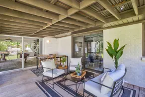 Private Patio W/ Fenced Yard in Safe Area! - Image 4