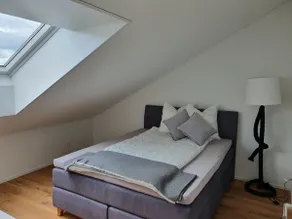 Exklusive Wohnung im Dachgeschoss - Image 2