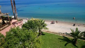 xanthi's sea front villas - Image 2