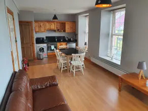 Doorstep Apartment No.1 - Image 4