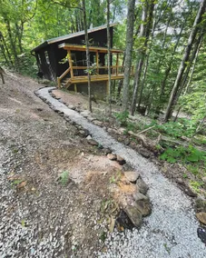 ”Bison Hollow” Couples Cabin in the RRG - Image 2