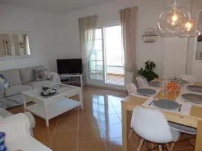 Beautiful penthouse with ocean and marina views - Image 4