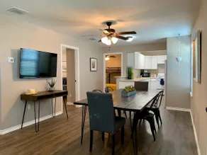 Harbor Bay House - Image 2