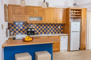Buena Vista: Upscale 2-Bedroom Home in Selinitsa - Image 4