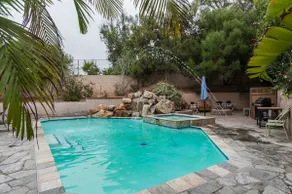 Family Paradise- Pool, Spa & Large BBQ! - Image 3