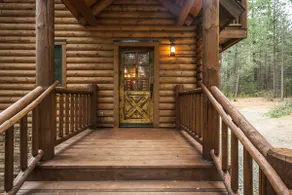 Einzigartiges, abgeschiedenes Luxus-Blockhaus im Gold Country mit EV-Ladegerät - Image 4