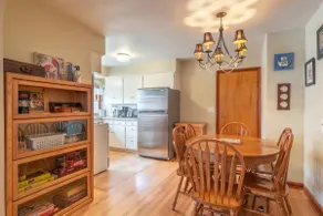Sara's Guest House in West Vancouver - Image 4