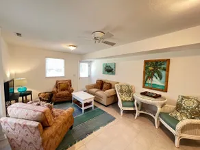The Coral Cove | Spacious | Walk to Ocean | Bikes - Image 2