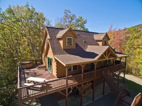 Great LR View, Hot Tub, Ping Pong, Horseshoe pit - Image 4