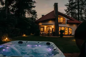Luxury villa chalet Mountain jacuzzi, garden - Image 5