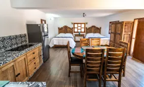 Gorrión, rustic loft with pool in Morelia - Image 4