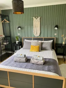 Spacious studio in the centre of Portree - Image 4