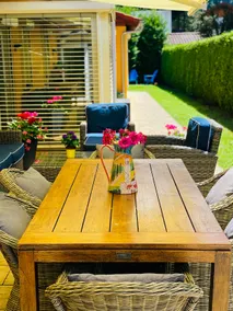 Alpine Escape Holiday Home with Mountain View - Image 5