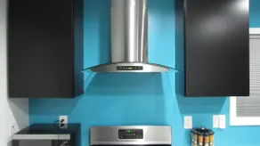 Modern/Retro Condo - Image 4