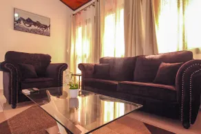 Quality and Standing 1 Bedroom Apartment in Downtown - Image 2