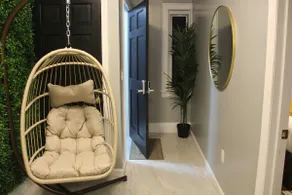 NYC Spacious 3BR • LGA/ JFK • 15 Mins To City - Image 4