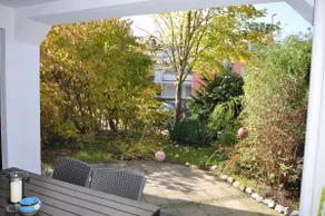 Big apartment with private garden - Image 5