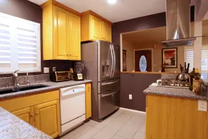 Bungalow Offering the Best of LA & OC - Image 3