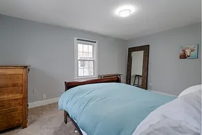 Charming Apartment in Historic Neighborhood - Image 3