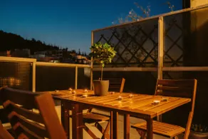 Acropolis Urban House - Image 3
