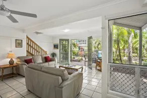 Coral Beach Noosa Resort - Image 2