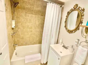 Private Country Apartment in Glen Allen - Image 3