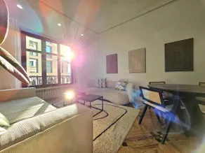 Views, terrace, jacuzzi and 40% off at p2lhomes - Image 4
