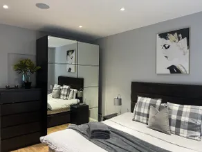 The Broadway Beach House with Hot tub - Image 4