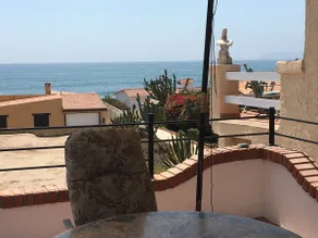 Beach Retreat - Image 3