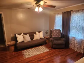 Bayou Getaway Cottage - Image 5