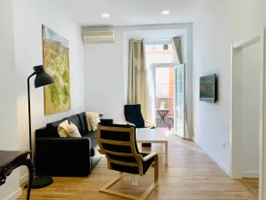 Homely Málaga Luxury Atarazanas - Image 4