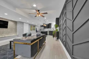 The En Bronze ~ 7mins To Dining & Downtown Chicago - Image 5