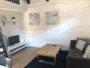 The white guesthouse - Image 5