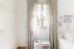 Characterful, Cozy Apartment Near Central Athens - Image 5