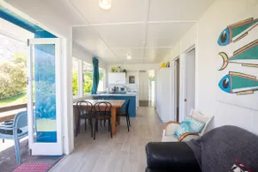 Cabana - Original Straddie Beach Shack - Image 2